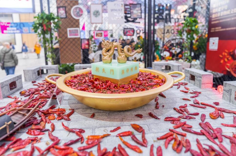 湖南開(kāi)火鍋加盟店合適嗎？市場(chǎng)如何？