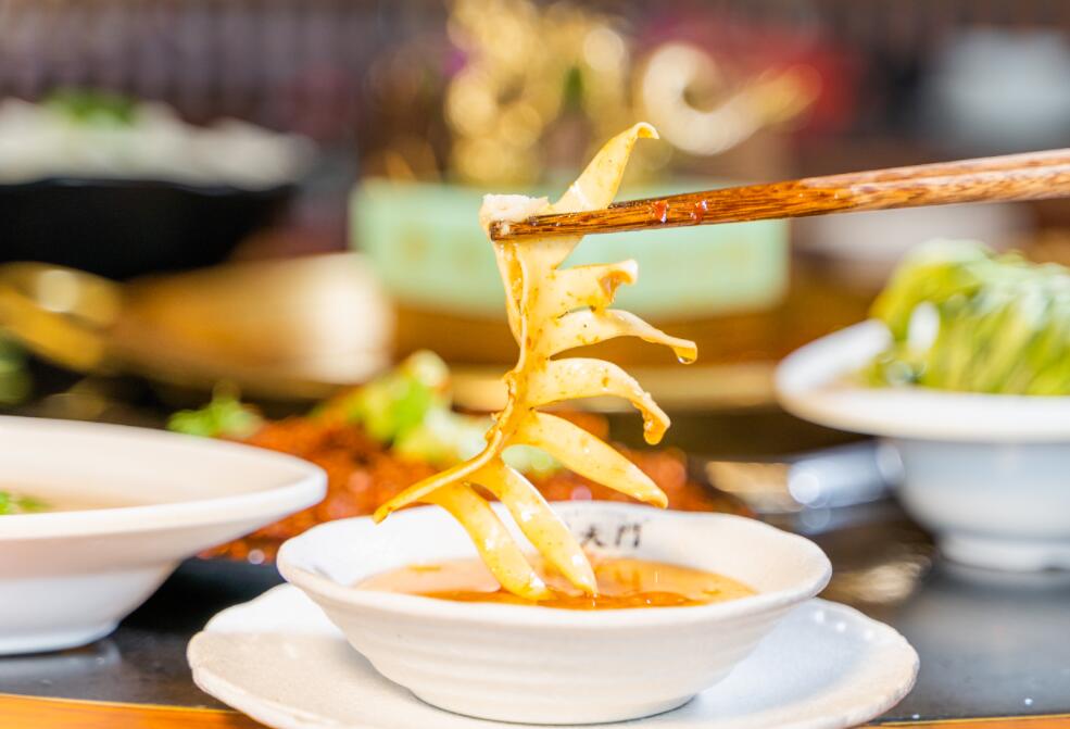 江陰市開火鍋加盟店，如何快速提升客流量？