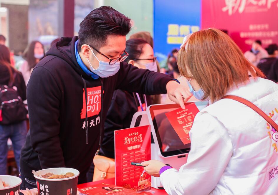 黃石開火鍋加盟店，如何做到半年回本？