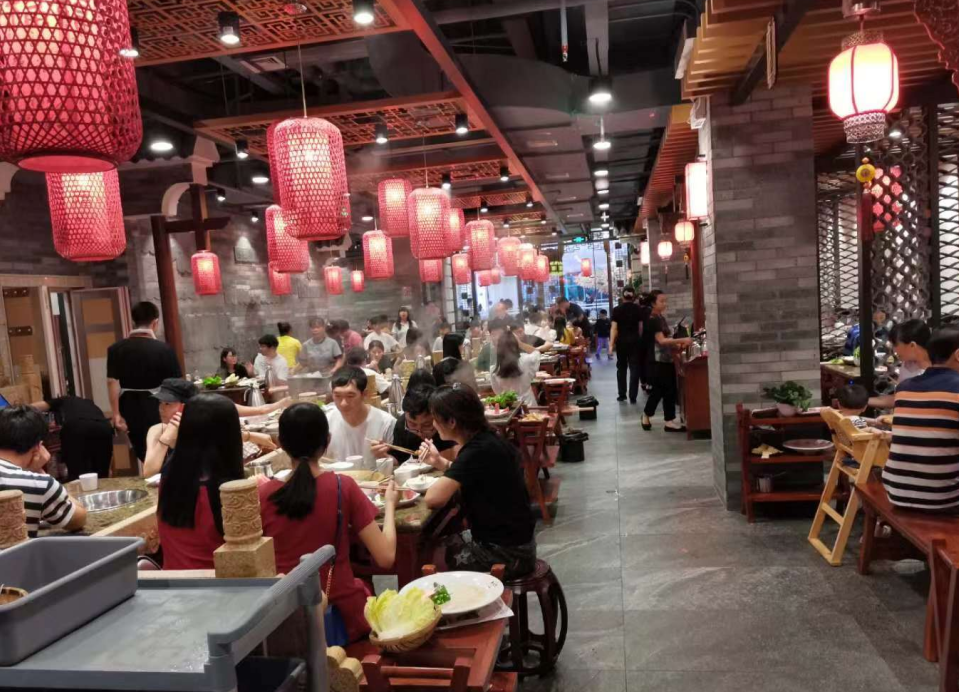 赤峰開火鍋加盟店，如何保障餐品標準化？