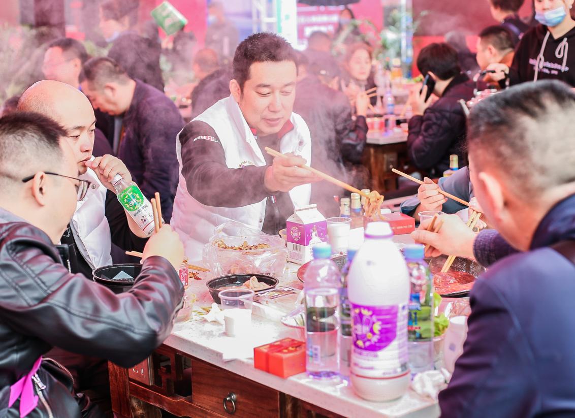 開火鍋店竟有這些問題，80％的人都忽視了！