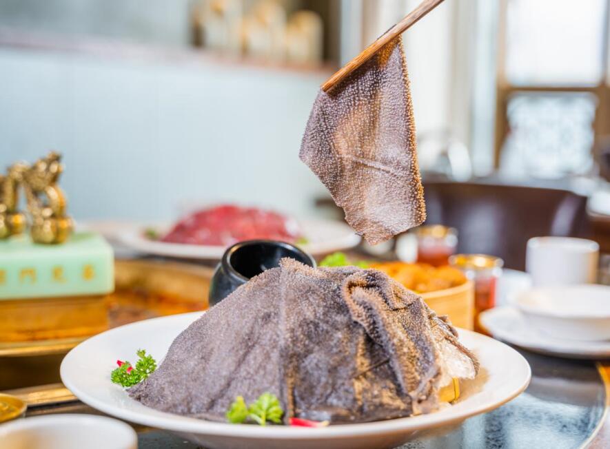 在外地開一家四川老火鍋店優(yōu)勢有哪些？