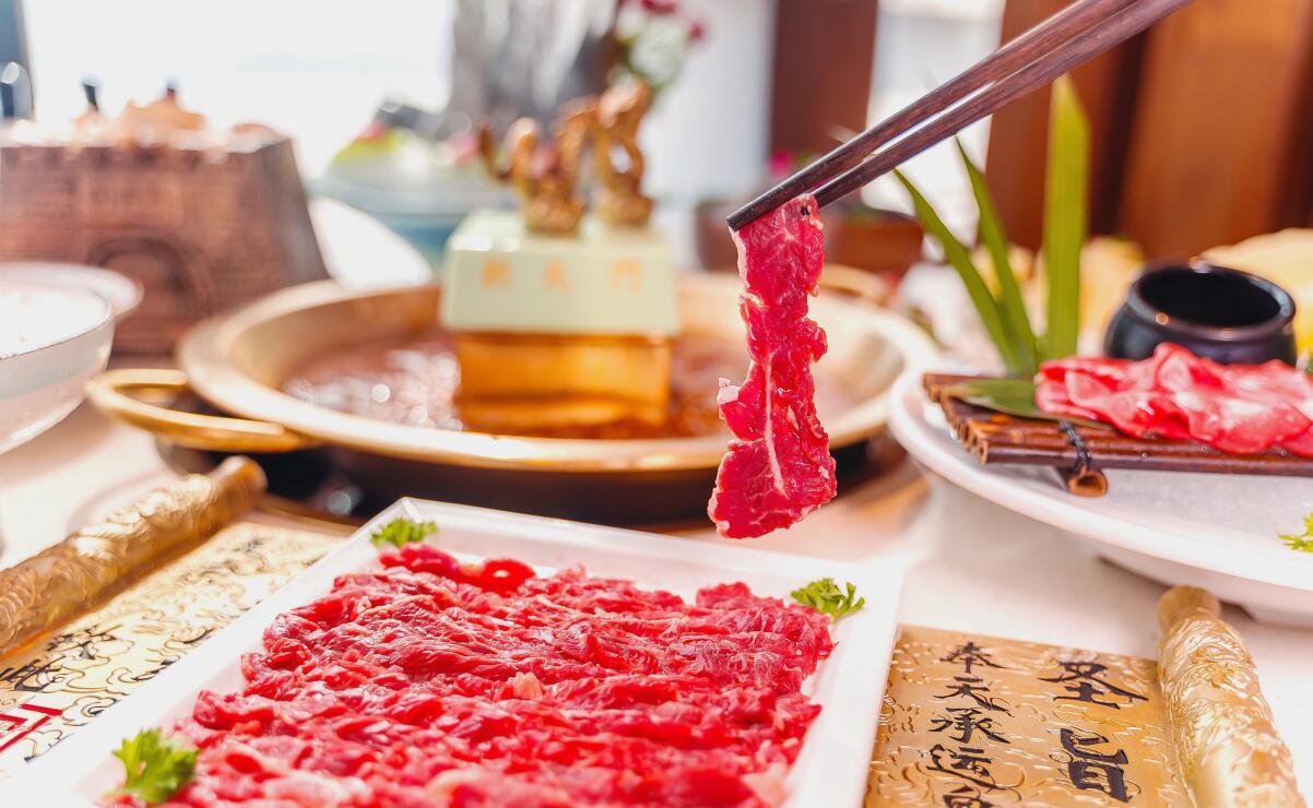 四川洪崖洞，隱藏玩法攻略，讓你避開大流量人群！